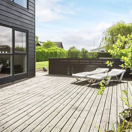 6 Person Holiday Home In Bjert Sonder Bjert Bagian luar foto