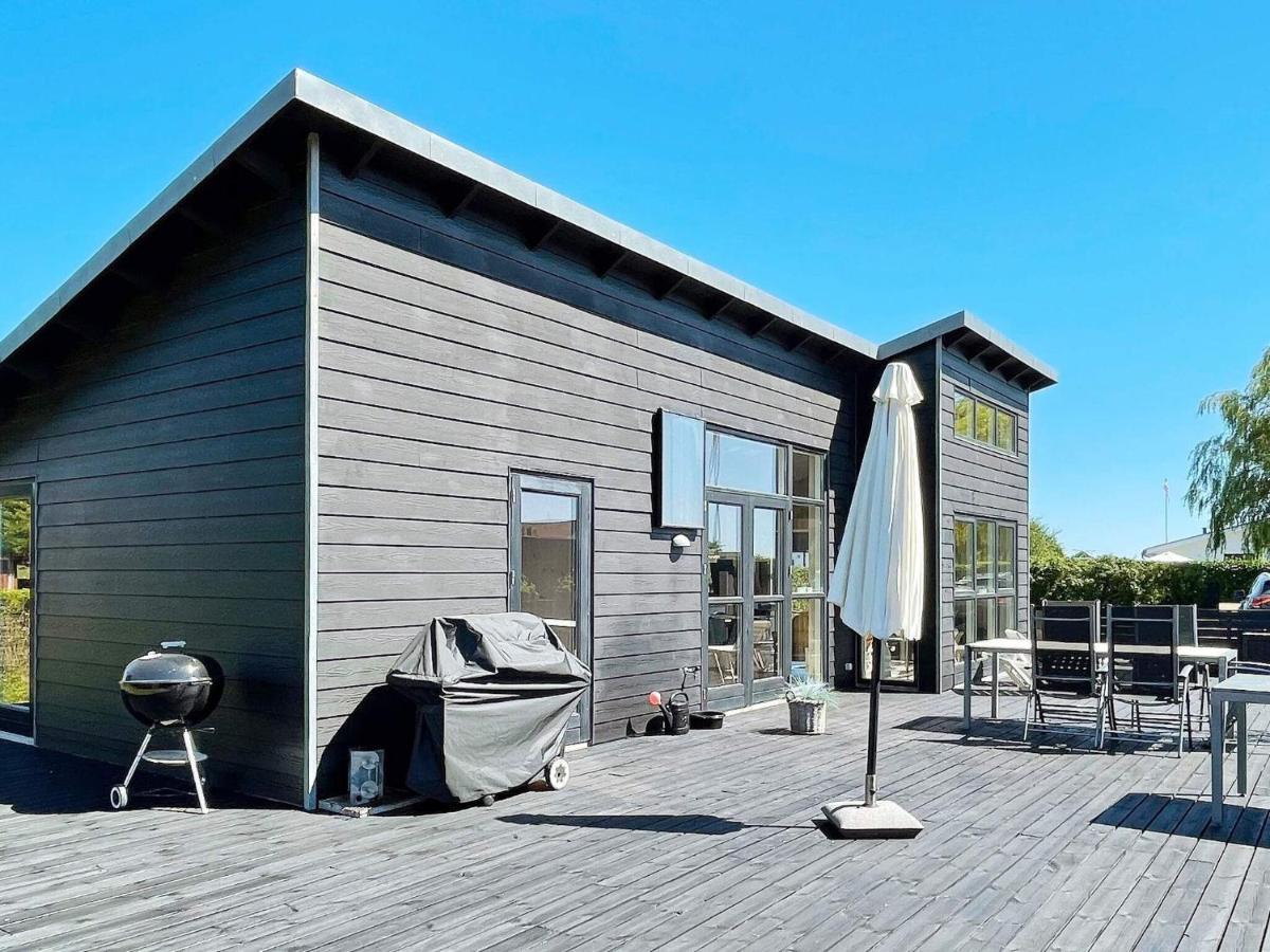 6 Person Holiday Home In Bjert Sonder Bjert Bagian luar foto